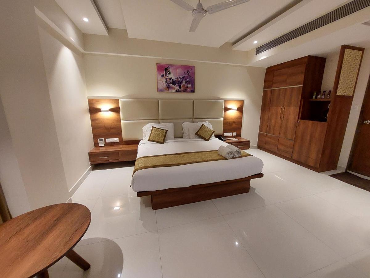 Hotel Tranquil Manipal Extérieur photo