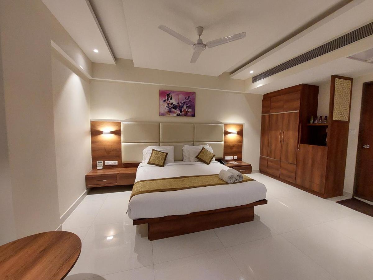 Hotel Tranquil Manipal Extérieur photo