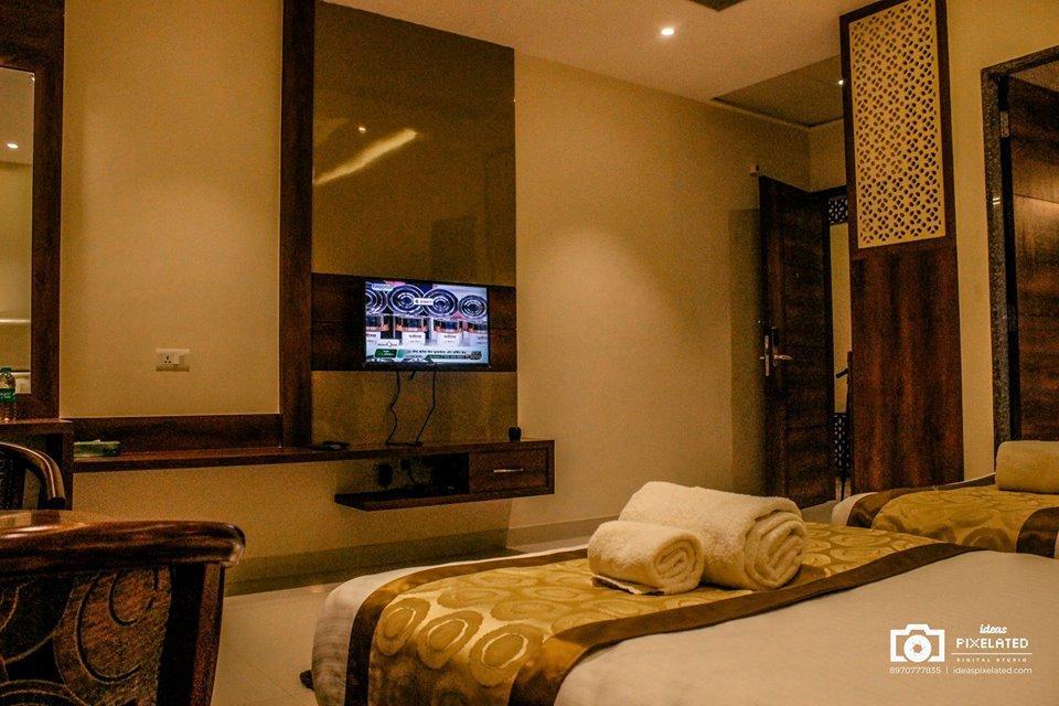 Hotel Tranquil Manipal Extérieur photo